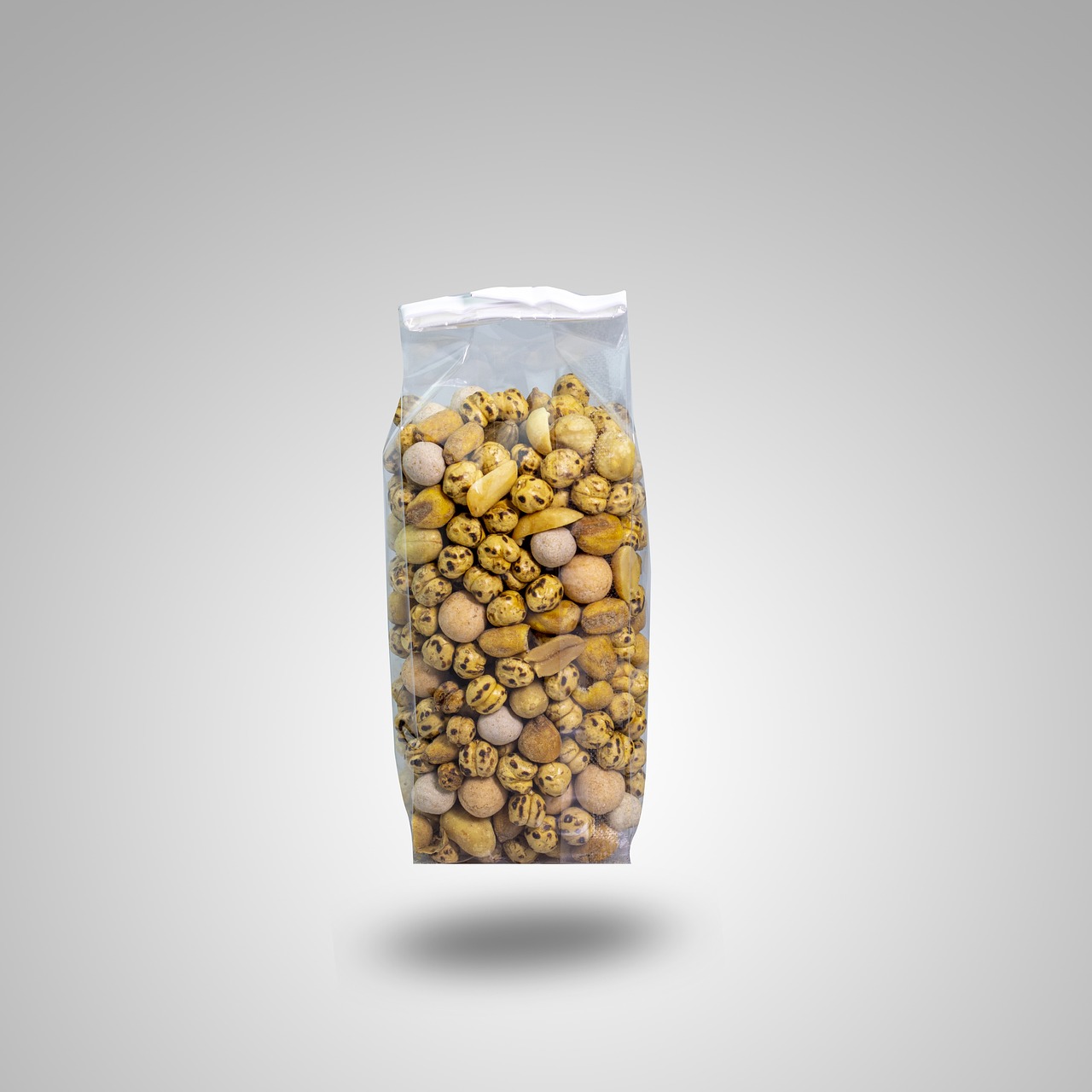 dried fruits and nuts, plastic bag, package, packing, packaging, transparent bag, dry food, food, nuts, product, plastic bag, plastic bag, plastic bag, plastic bag, plastic bag