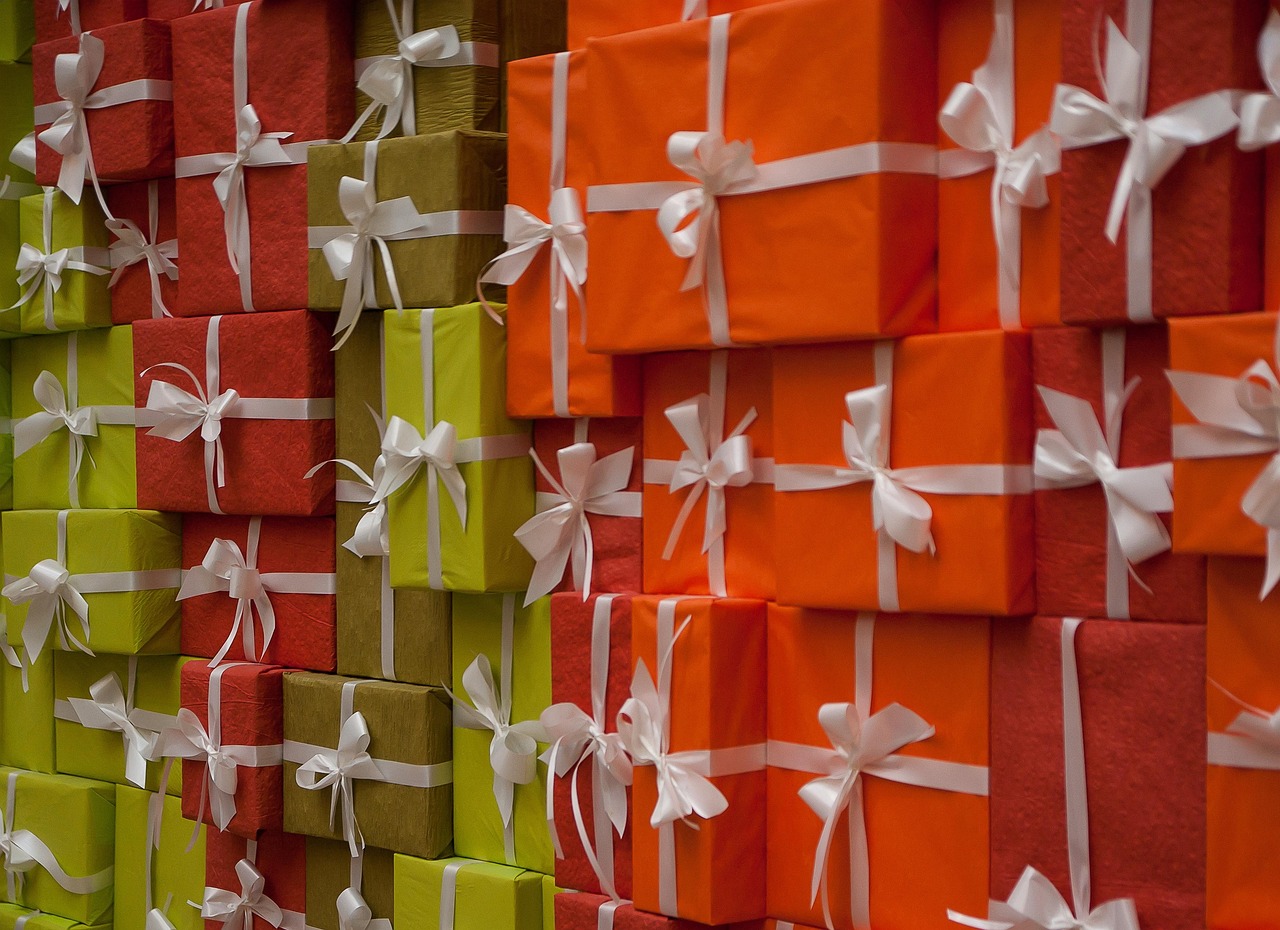 decoration, packages, gifts, ribbons, packaging, gifts, packaging, packaging, packaging, packaging, packaging