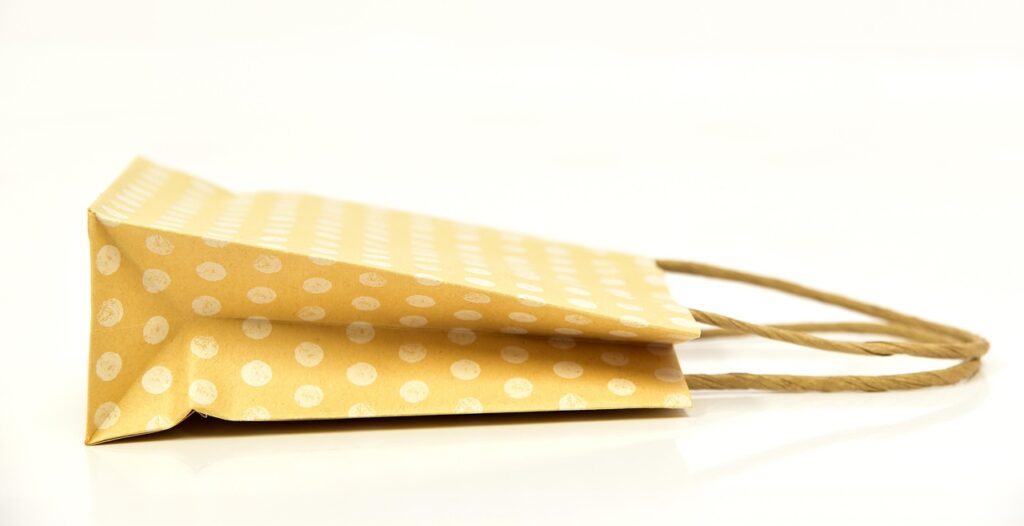 bag, paper bag, purchasing, shopping bag, empty, lie, close up, packaging, to buy, christmas, paper bag, shopping bag, shopping bag, shopping bag, shopping bag, shopping bag