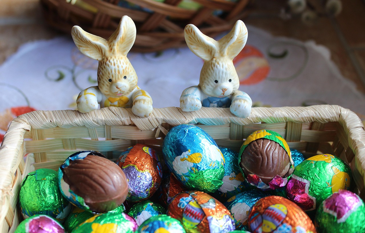 bunnies, chocolate, sweets, easter traditions, decoration, custom