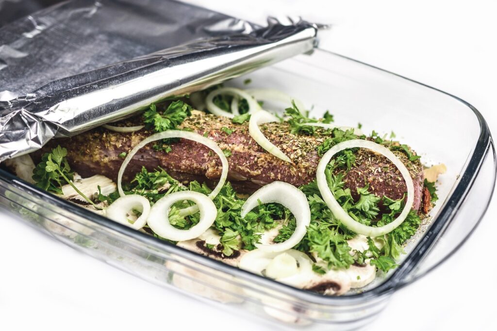 roast, dinner, meat, prepare, onion, rings, food, dish, heat resistant, ingredients, aluminum foil, aluminum foil, aluminum foil, aluminum foil, aluminum foil, aluminum foil
