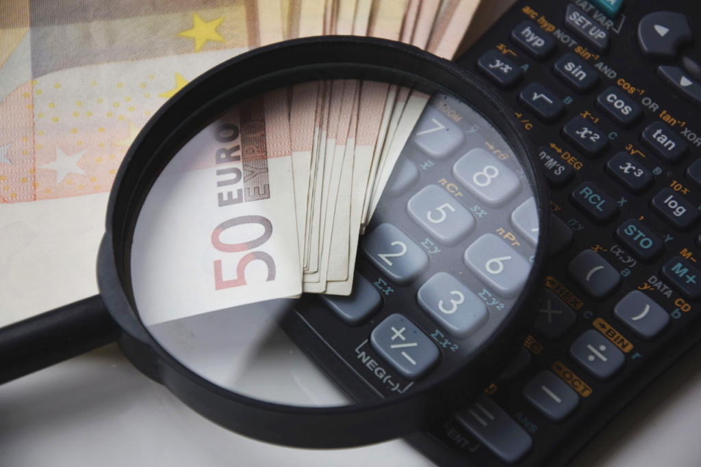 application, money, money calculator, calculator, calculation, price, cost, table, how to calculate, computer, calculate, mathematics, business, pay, finance, save up, input, price, price, cost, cost, cost, cost, cost