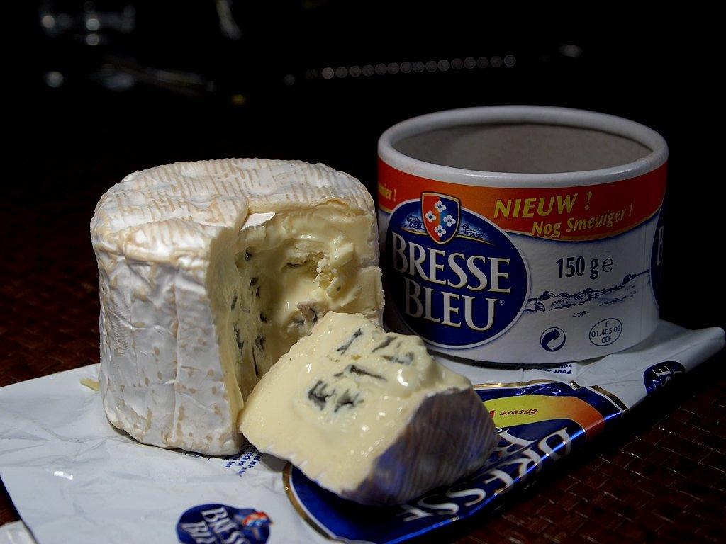 bresse bleu cheese, blue mold, mould, noble mold, dairy product, food, ingredient, meal, snack, yummy, fat, fatty, protein-rich, healthy, hearty, cheeses, cheese